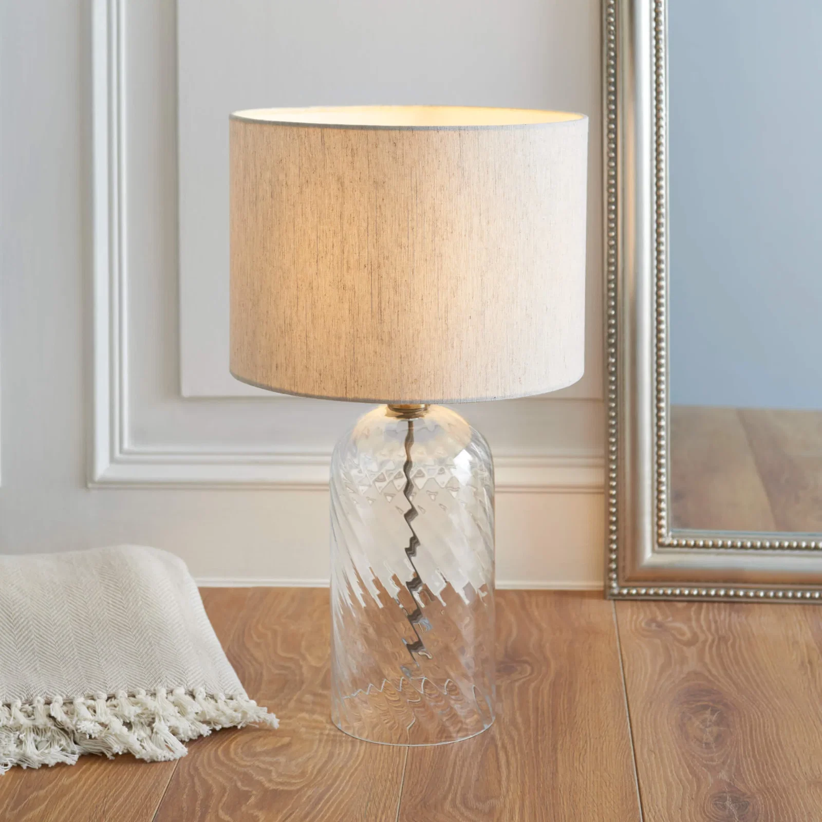 Image of Robyn Glass Table Lamp