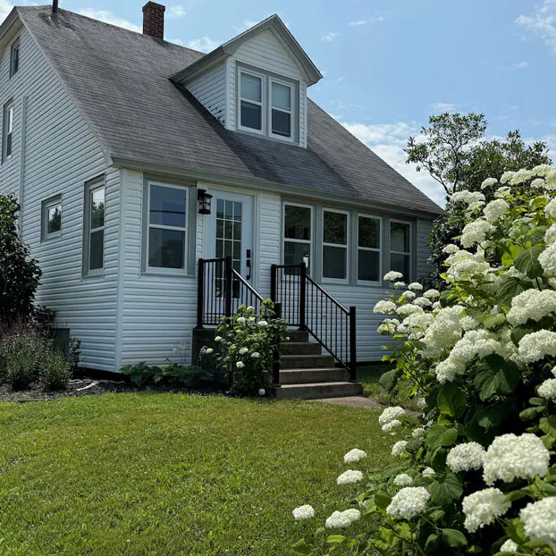 Book a vacation rental in Inverness, Nova Scotia. 