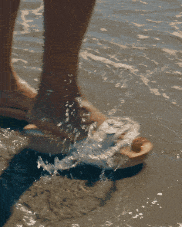 SCHOLL SUMMER SALES