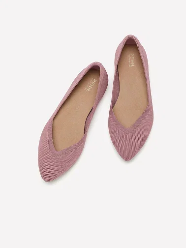 SHOES AND ACCESSORIES