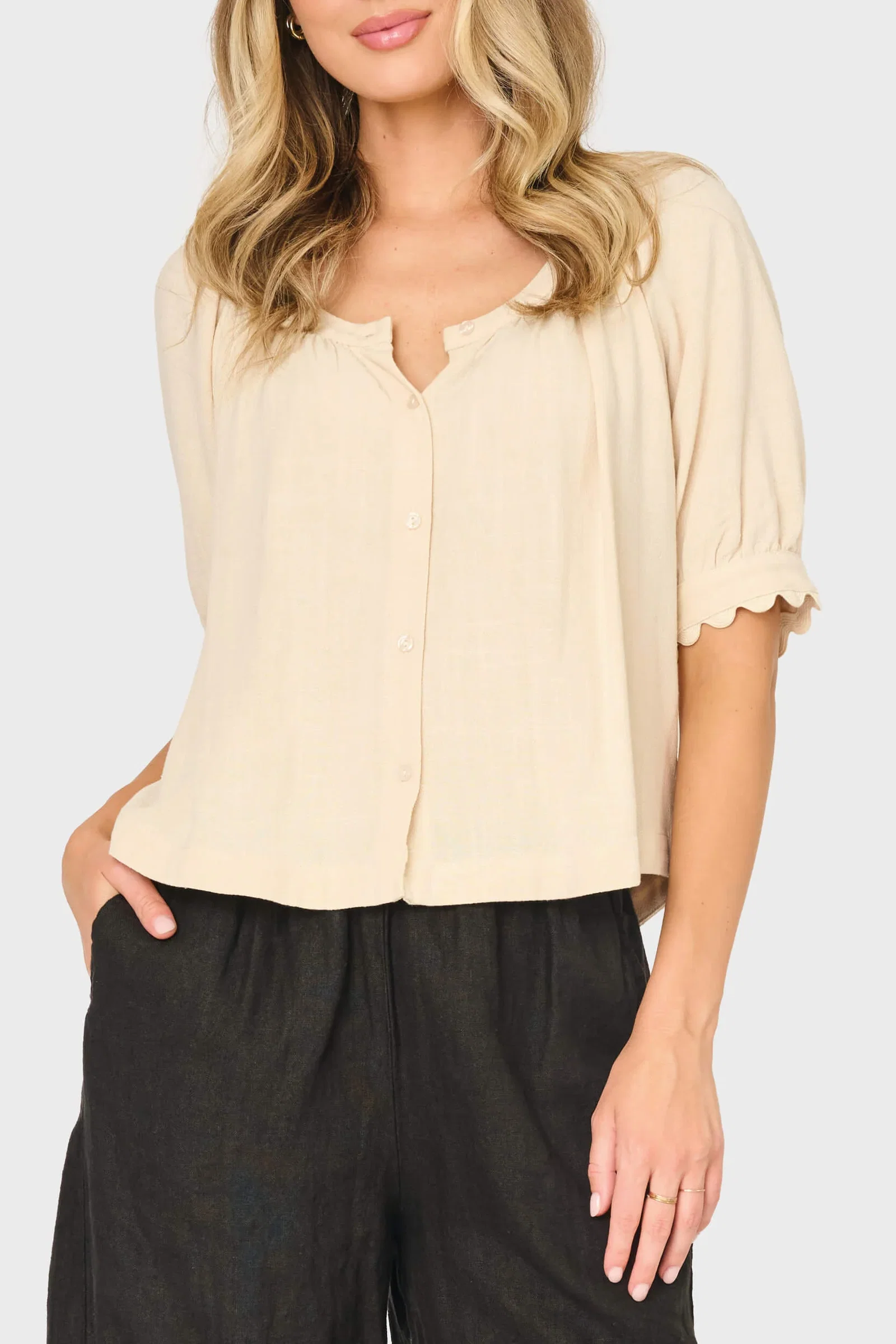 Image of Lily Scallop Puff Sleeve Linen Top
