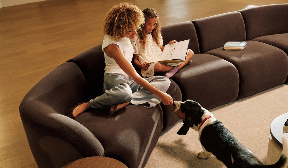 Easy assembly. Spend less time assembling and more time lounging on inviting curves.