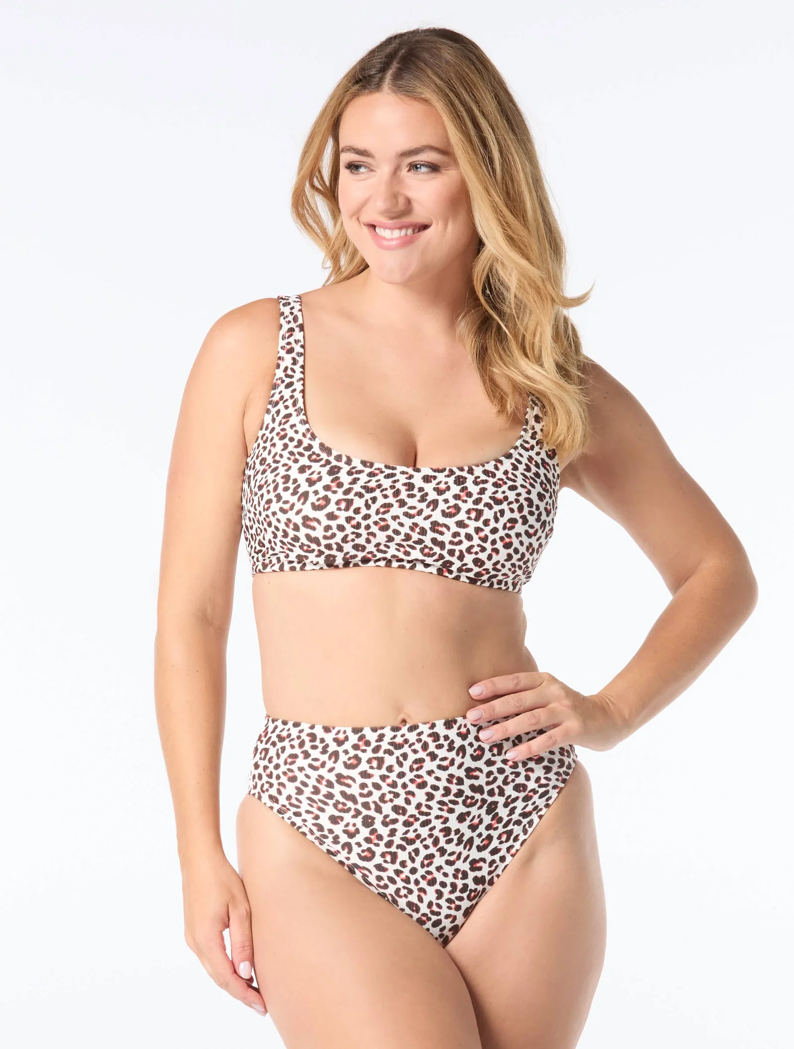 Image of Coco Reef Bra Sized Divine Underwire Bikini Top - Summer Cheetah