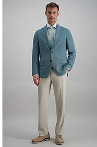 Man poses in a Haggar outfit