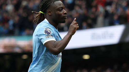 Zijn toekomst ligt in Manchester: Jeremy Doku dicht bij langdurige contractverlenging bij City - Westerlo strikt éénmalige Rode Duivel