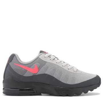 Men's Air Max Invigor Sneaker