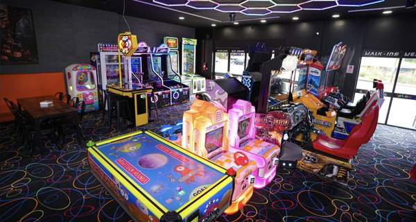 Up to 45% Off Unlimited Play & Prize Games at iPlay Arcades