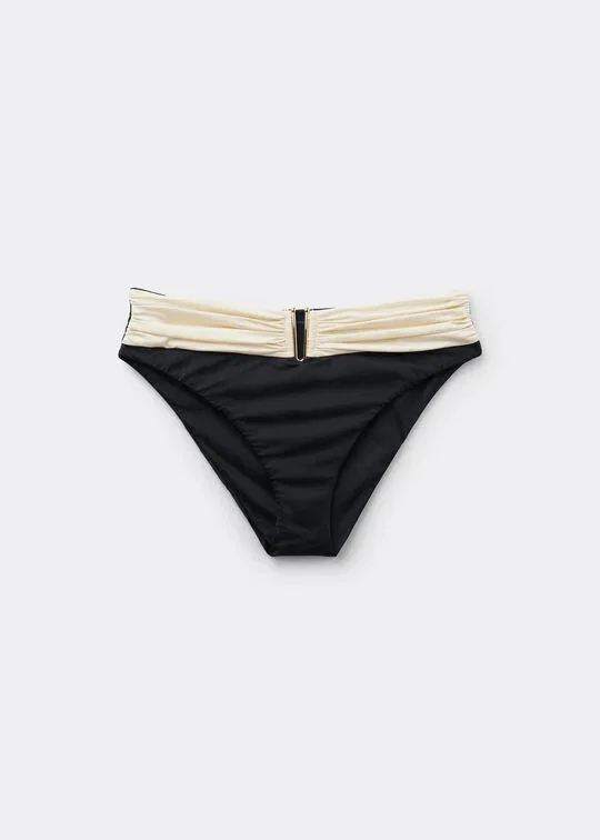Calzedonia