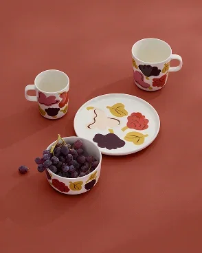 Oiva / Kukasta kukkaan Salad plate