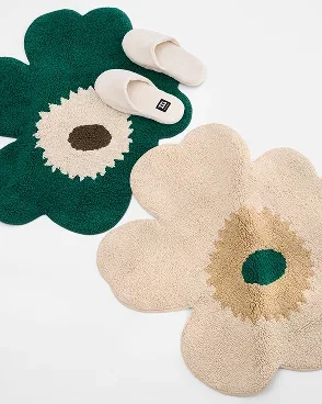 Unikko Bath mat