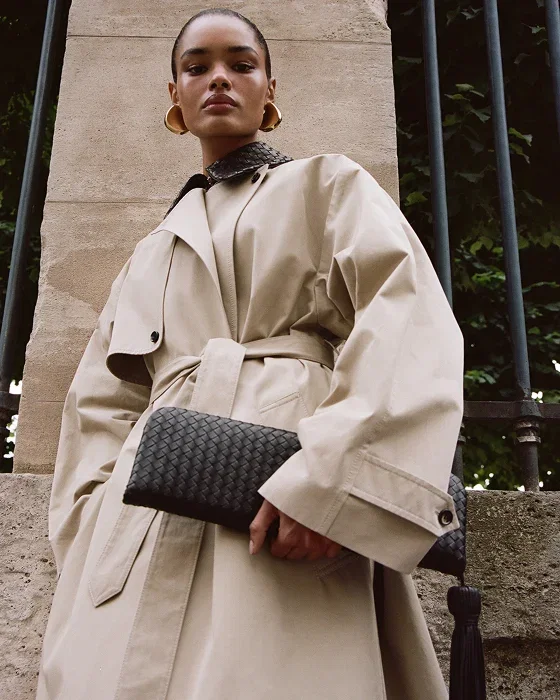 ANA wears BOTTEGA VENETA