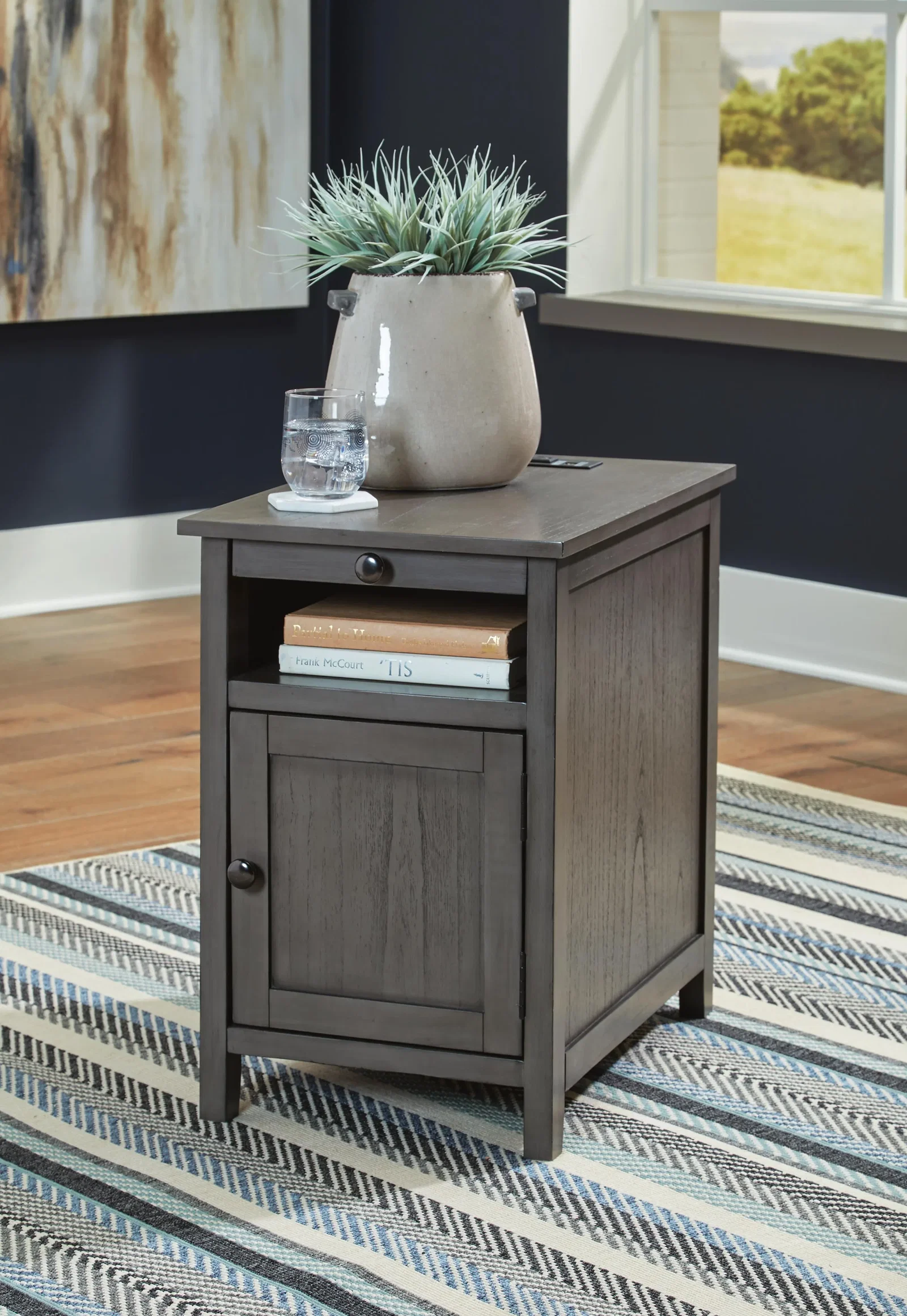 Treytown End Table Chair Side