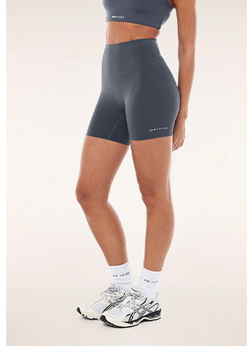 signature 5" bike short