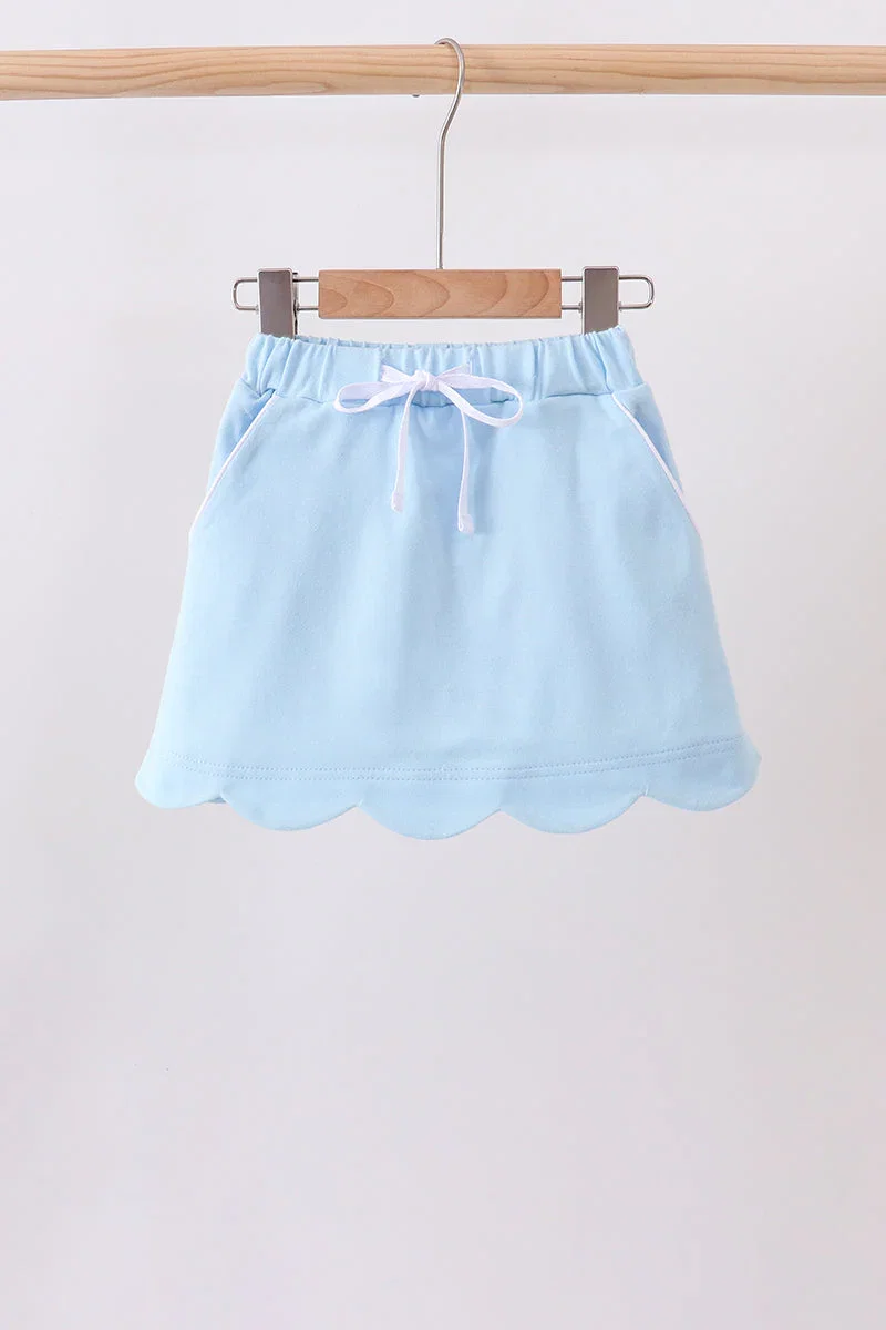 Image of Mint scallop hem bow skort