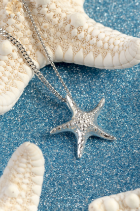 Starfish Necklace in Sterling Silver 