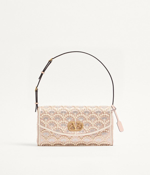 https://www.valentino.com/product-WB0T31SYY_4M5