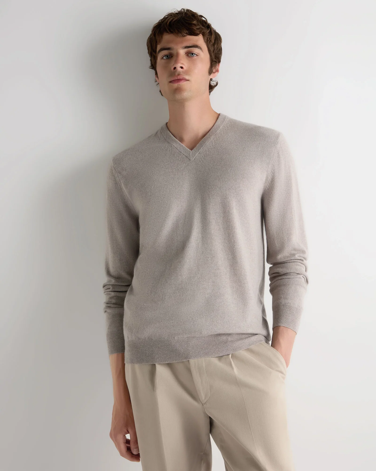 Image of Men's Burlington V Neck Cashmere Jumper Oat Grey