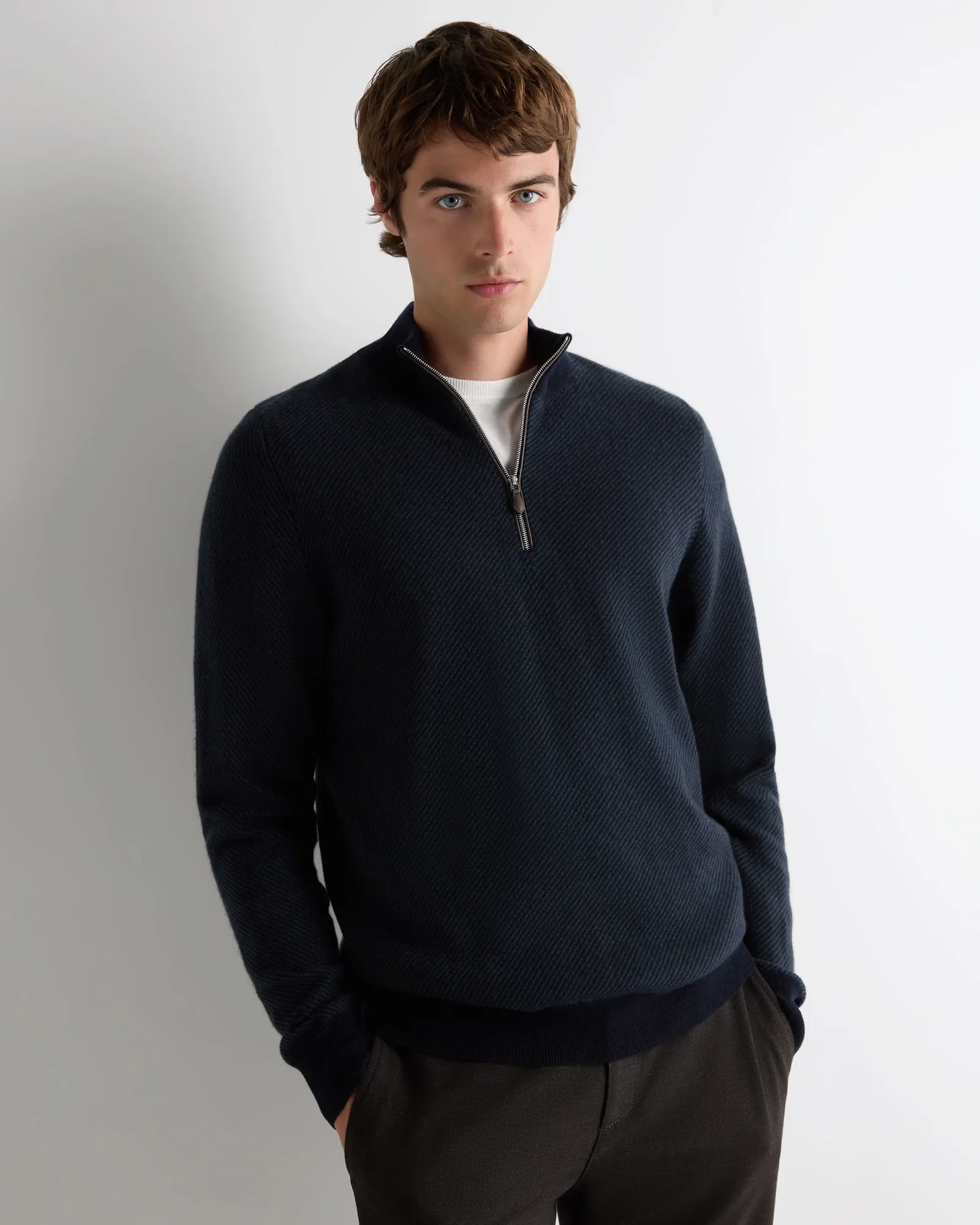 Image of Men's Temple Jacquard Half Zip Cashmere Jumper Navy Blue