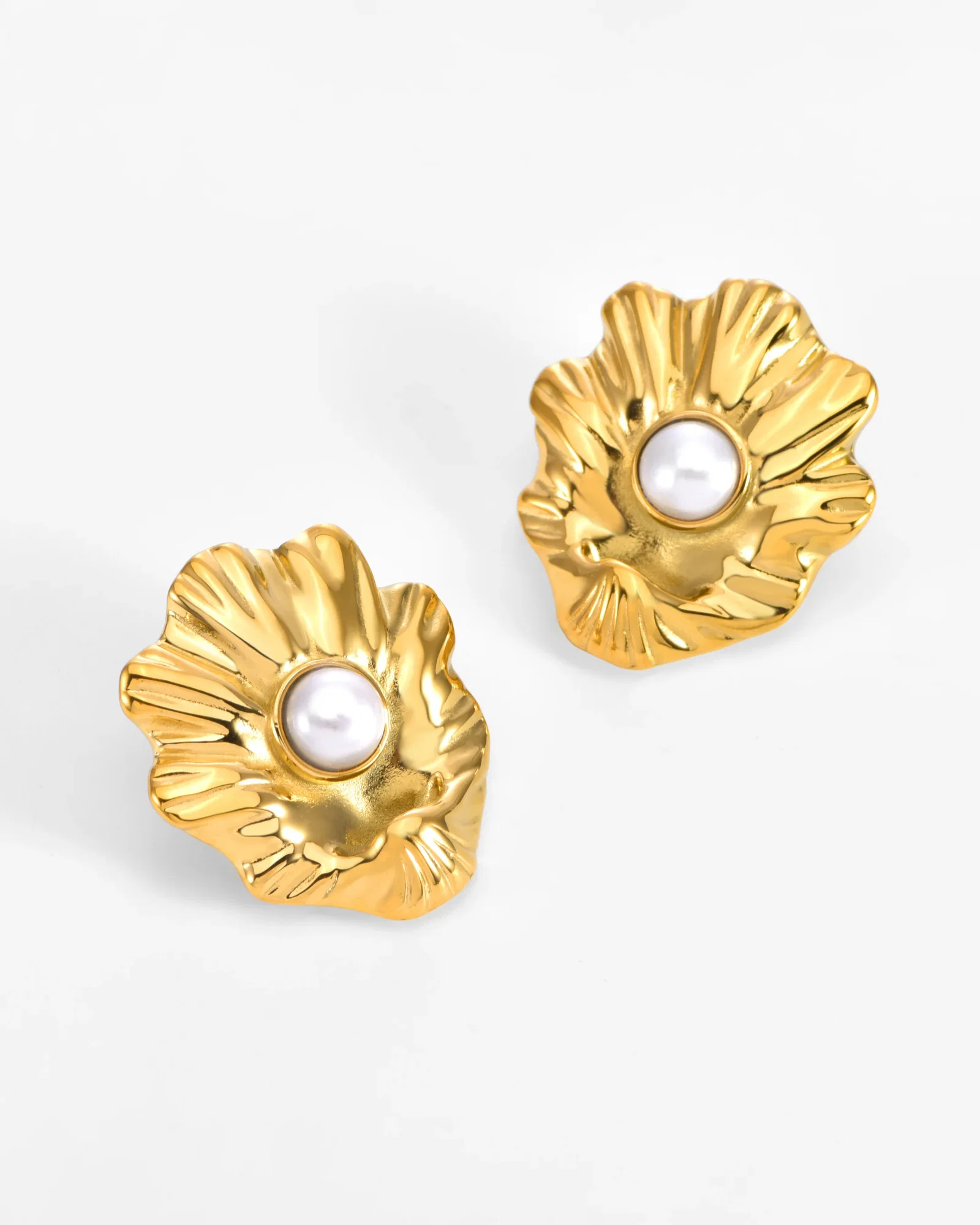 Image of The Shell Earrings
