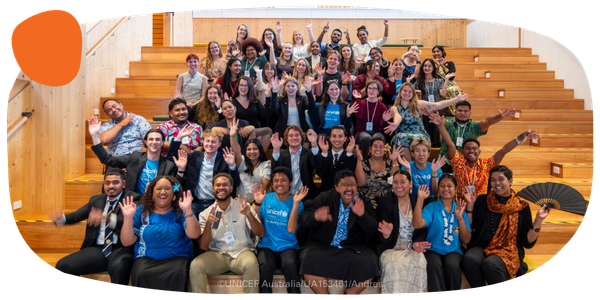 A large group of exciting people. 