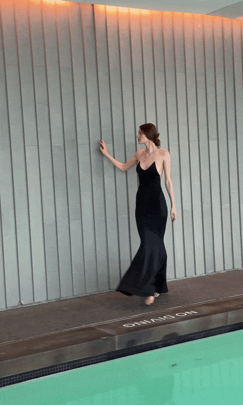 INVISIBLE FISHTAIL GOWN