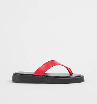 Chunky thongs