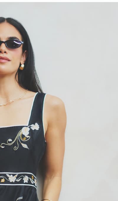 Floral Embroidered Cotton Short Dress In Black Multi