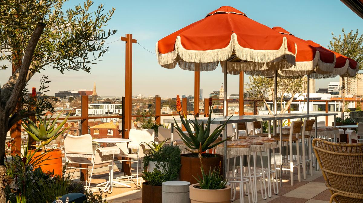 Design-Led Melbourne Escape on Fitzroy & Rose Street with Daily Breakfast