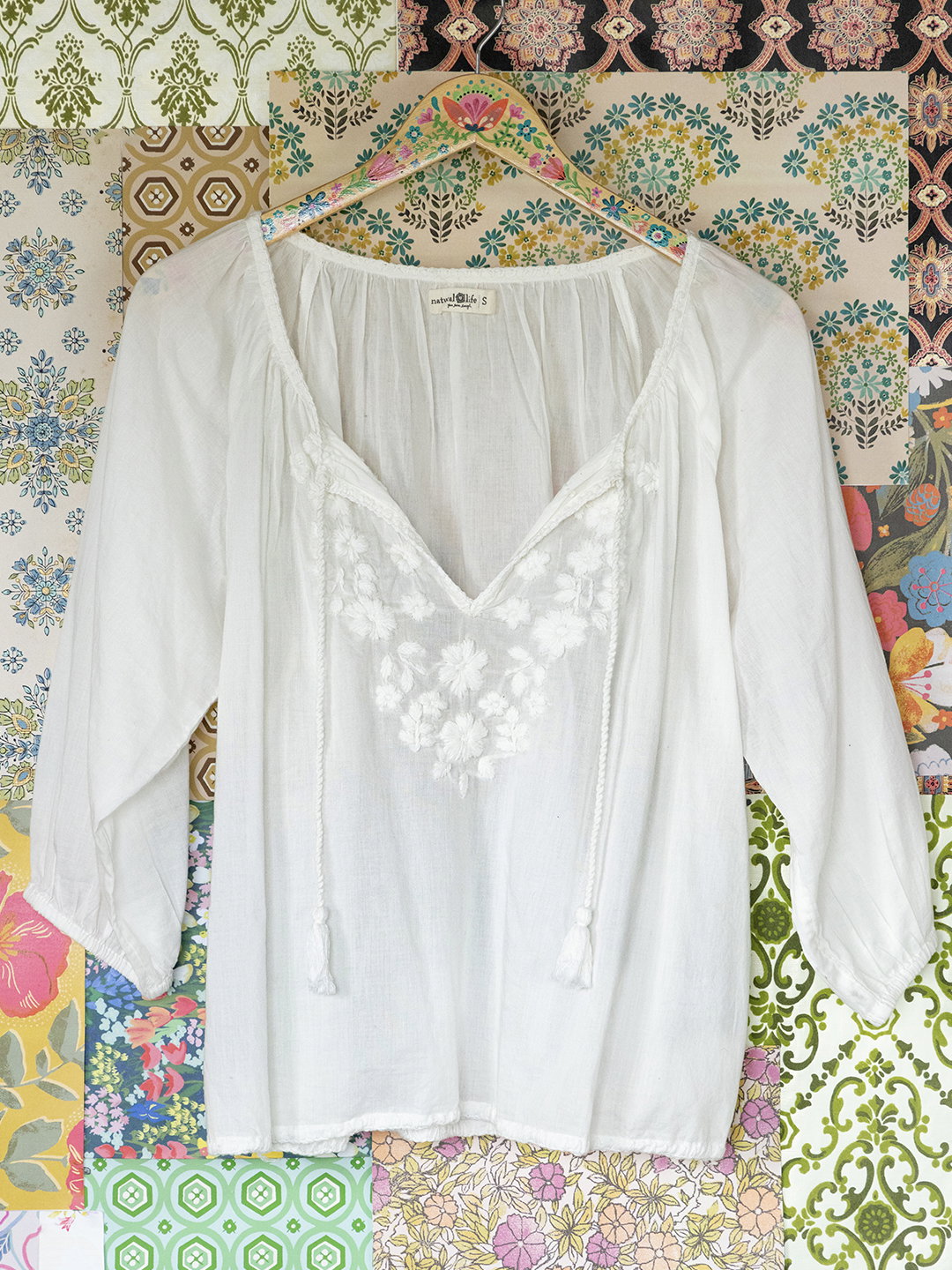 TOPS & KIMONOS
