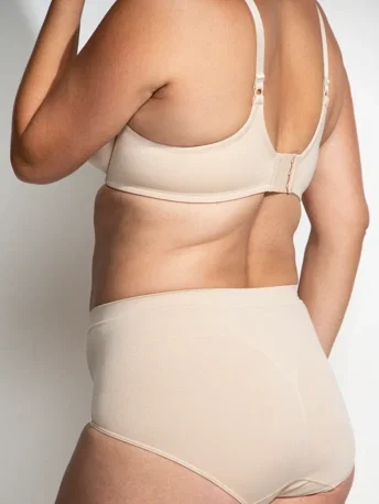 Image of Smoothing Comfort™ Seamless Brief