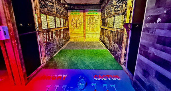 Axe Throwing & Rage Room Deals – Angry Cactus Lounge Chicago