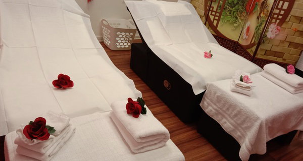 Couples Massage with Reflexology in a Private Room