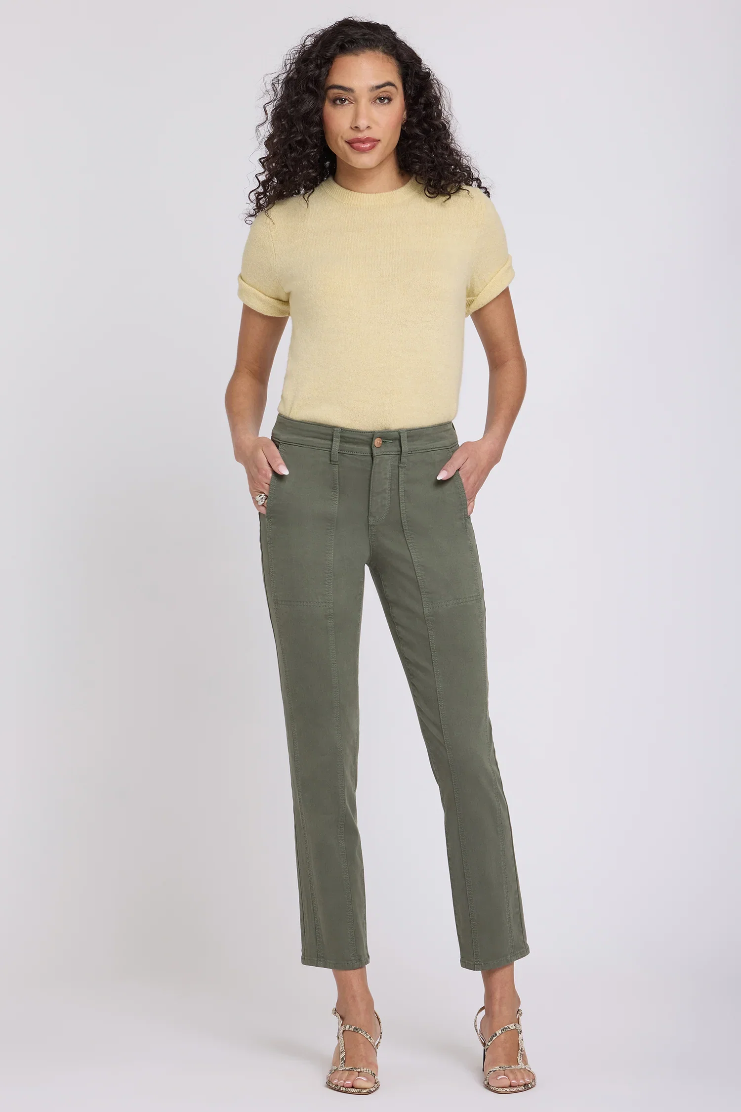 Image of Margot Girlfriend Jeans - Desert Green