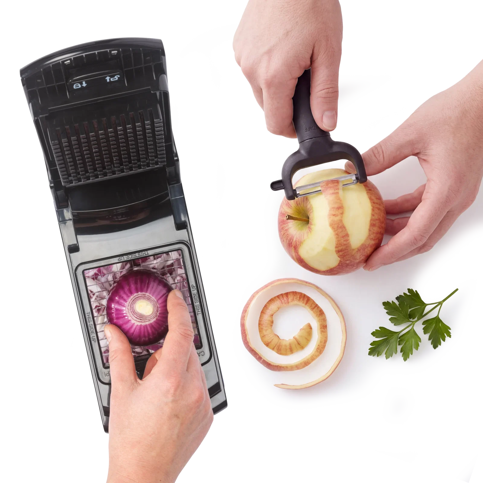 Image of Salter Expert 2-in-2 Chopper and Expert Y Peeler