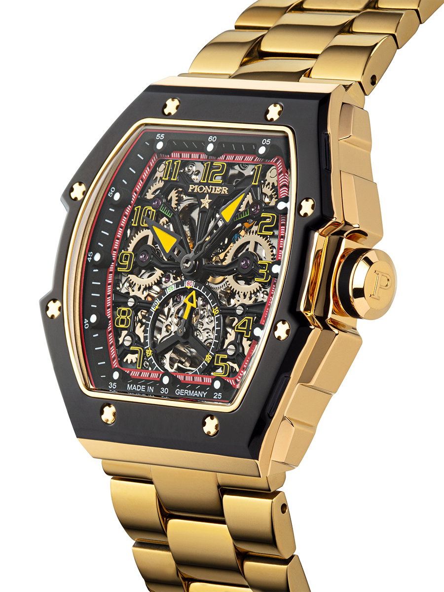 Gold all stainless steel metal band. 