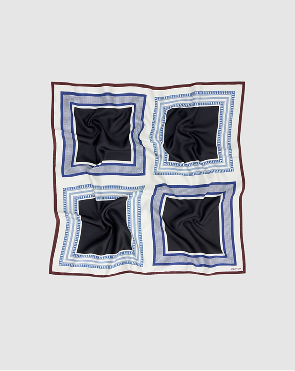 SQUARE PRINT SILK SCARF
