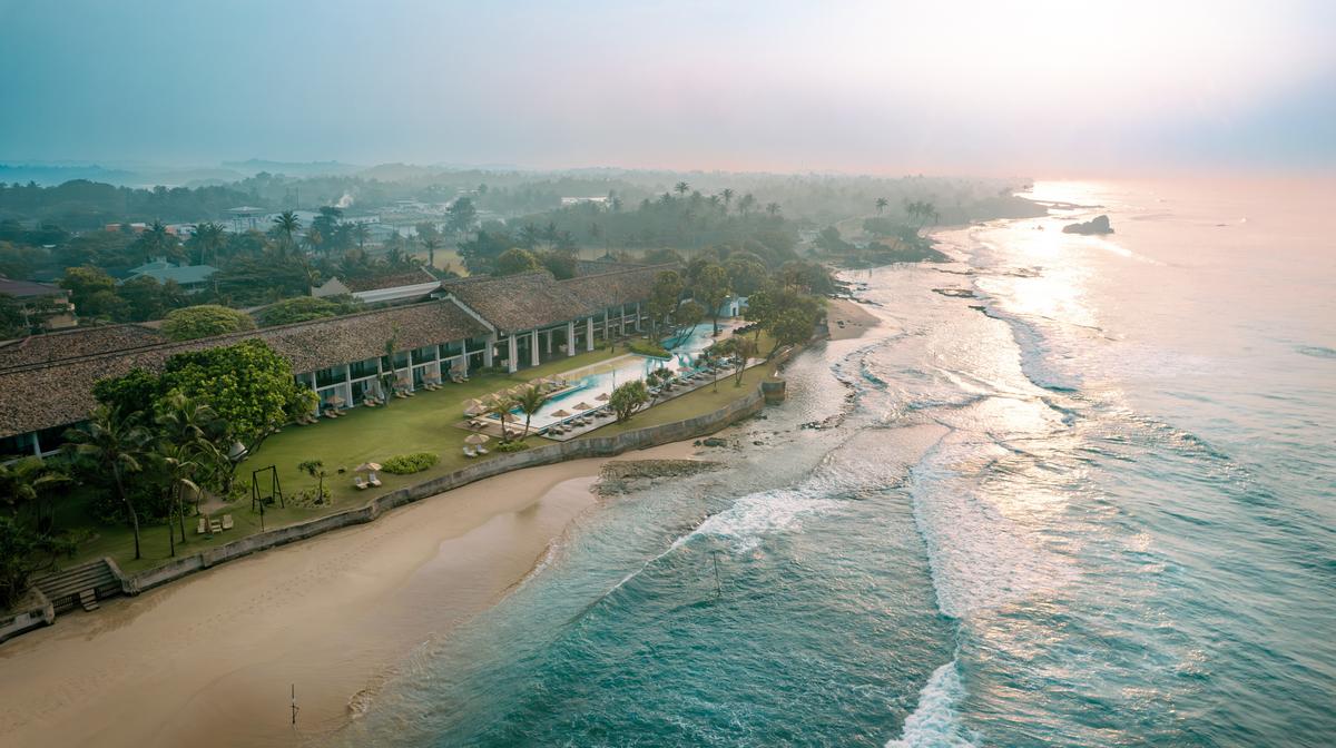 Sri Lanka Beachfront Luxury with Daily Breakfast, Nightly Dinner & Free-Flow Cocktail Hour
