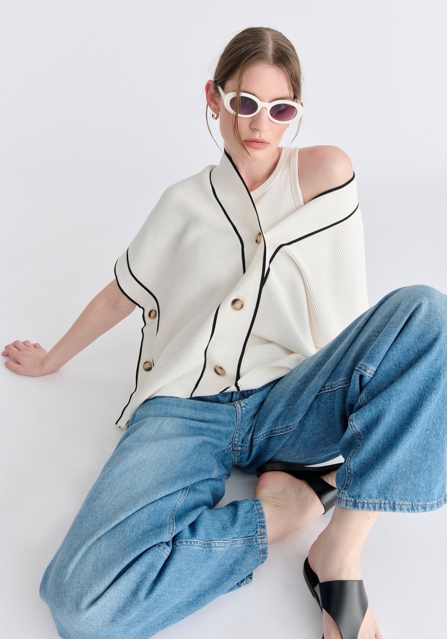 Button Details Kimono Ribbed Cardigan in White