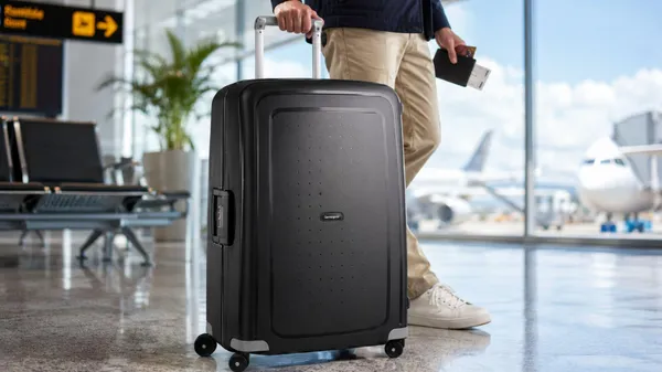 Cette grande valise Samsonite voit son prix chuter de 100€ sur Amazon