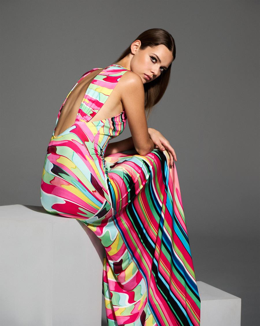 MARY KATRANTZOU