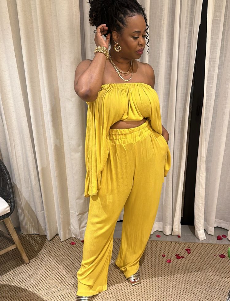 Cynthia wearing Simplicity 9756