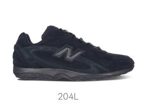 New Balance 204L Sneakers in Black Suede