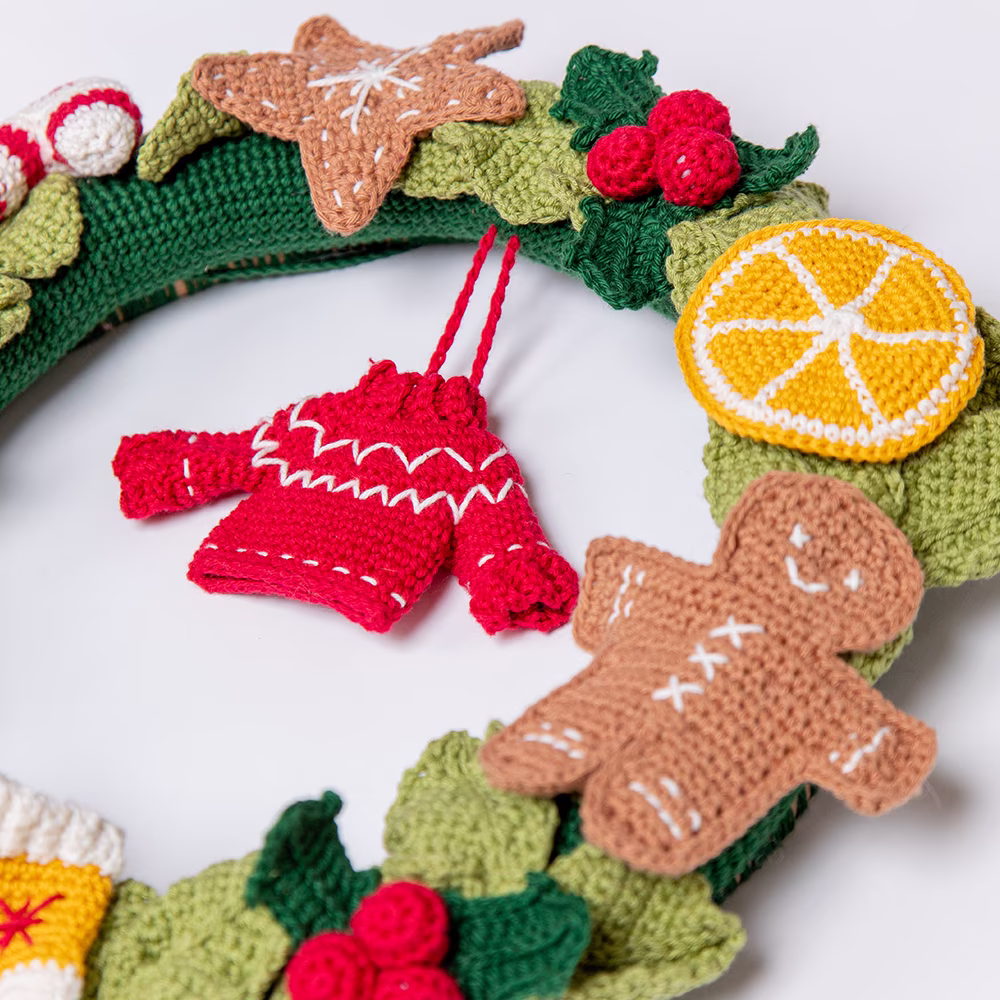 Gingerbread Christmas Wreath - Free Christmas Decorations Crochet Pattern in Paintbox Yarns Cotton DK
