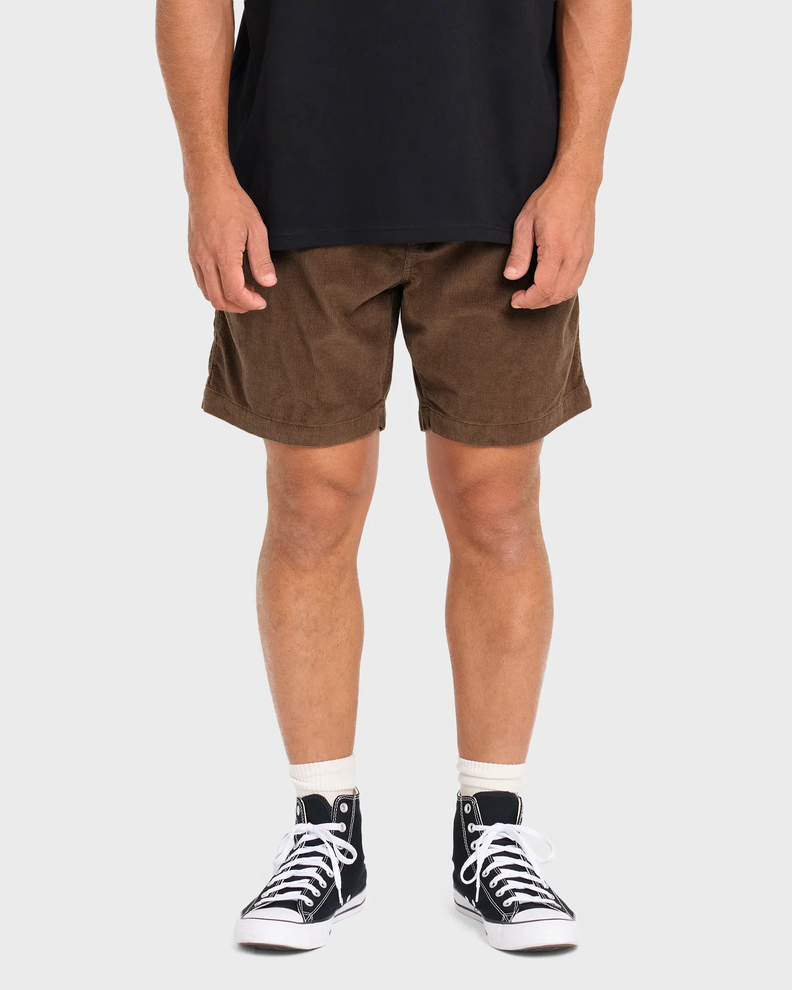 Image of Larry Layback Corduroy Shorts - Carafe