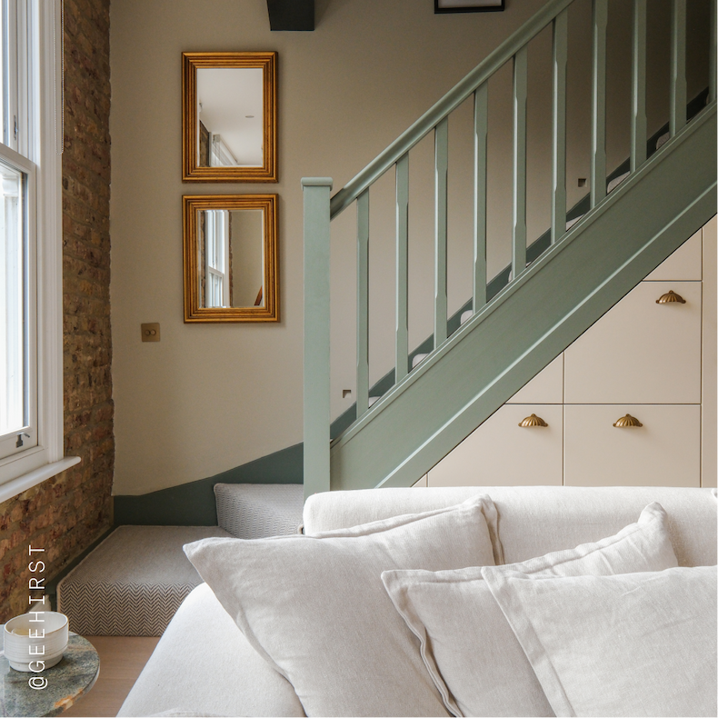 Bedroom in Green 02