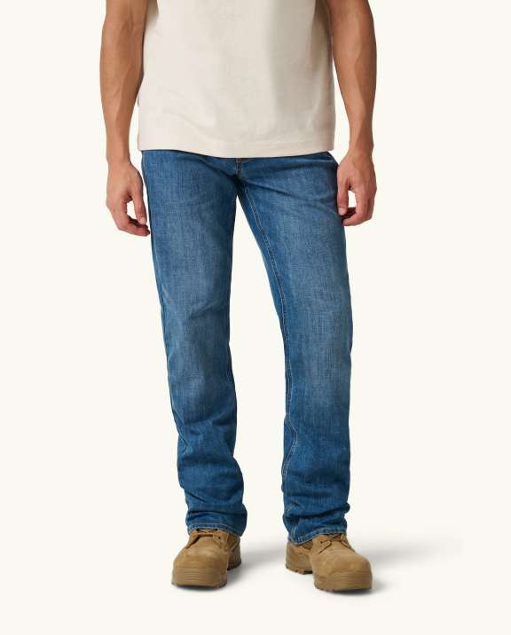 Bootcut Fit