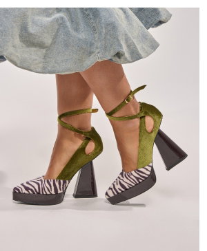 AZALEA WANG VEVELYN OLIVE BLOCK PUMP
