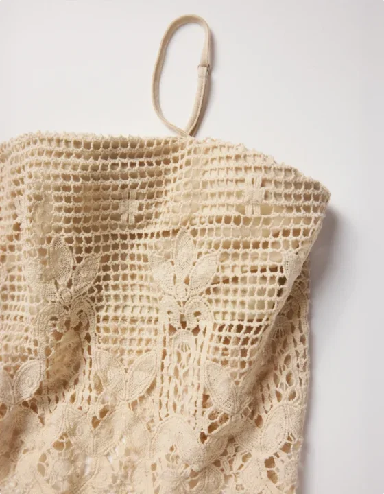 SHOP TOPS