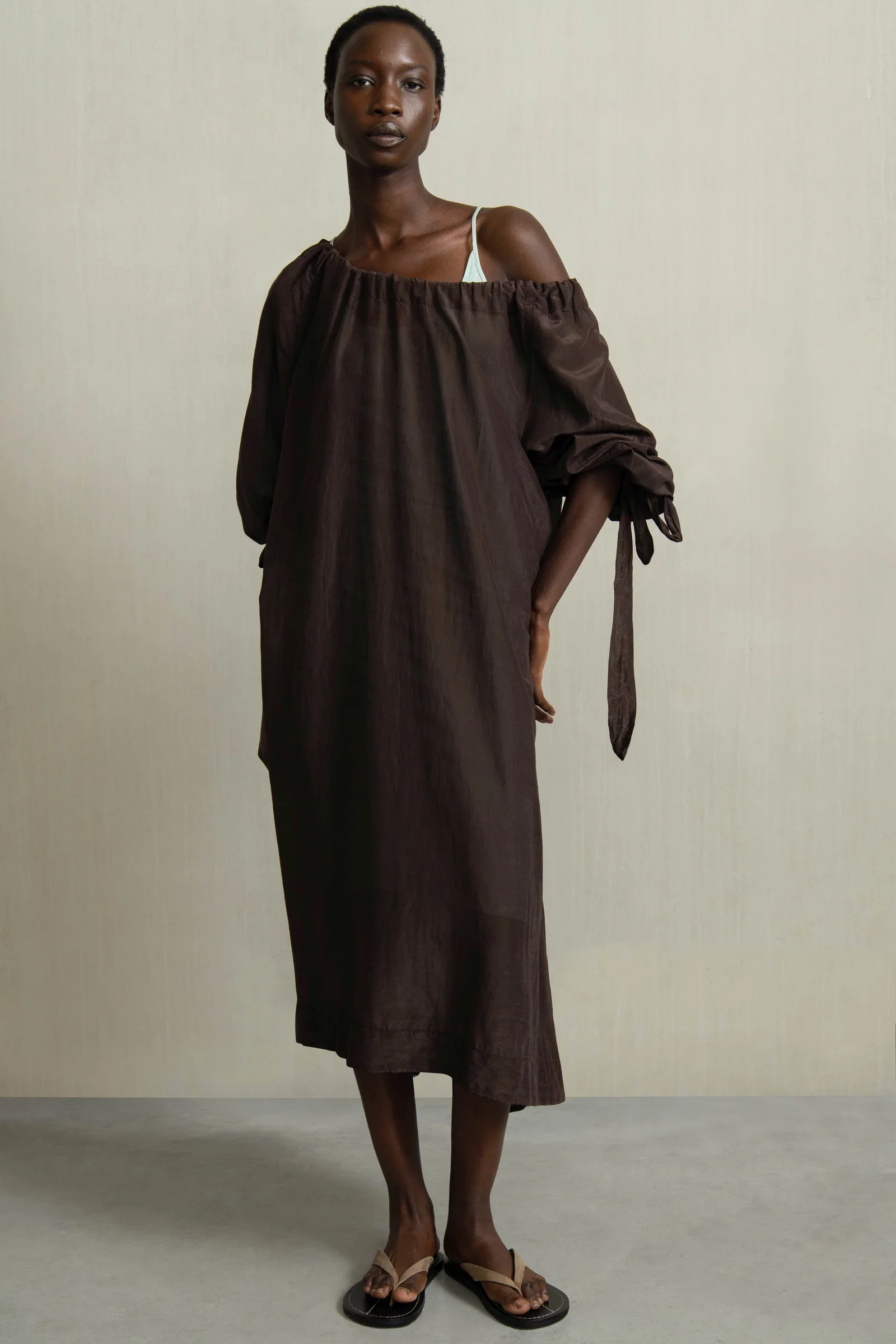 Image of CHERIN DRESS DARK BROWN