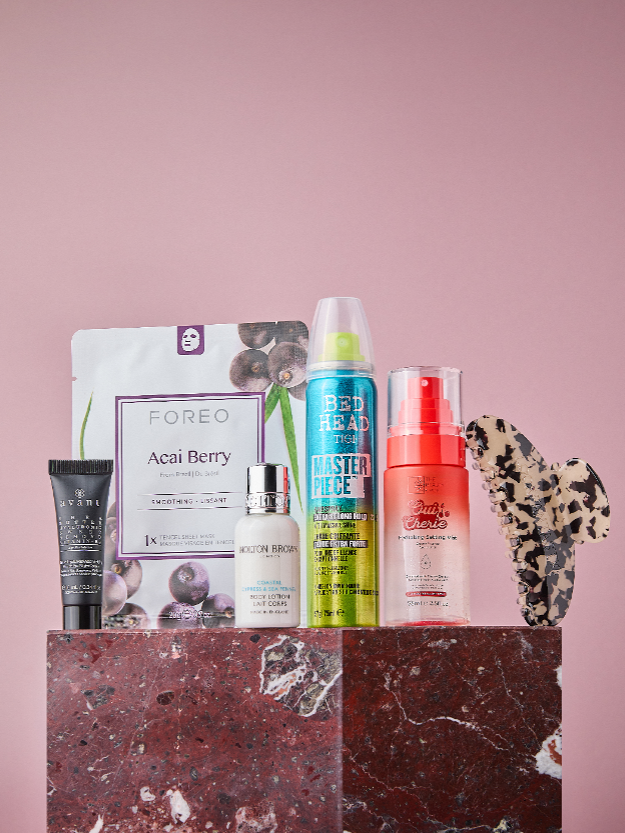 THE JULY BEAUTY BOX